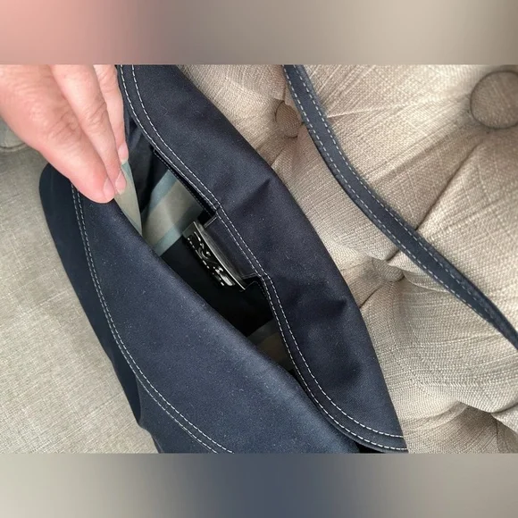 Fendi Navy Blue Fold-Over Baguette Bag - Picture 10 of 15